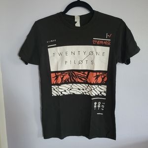 Twenty One Pilots shirt